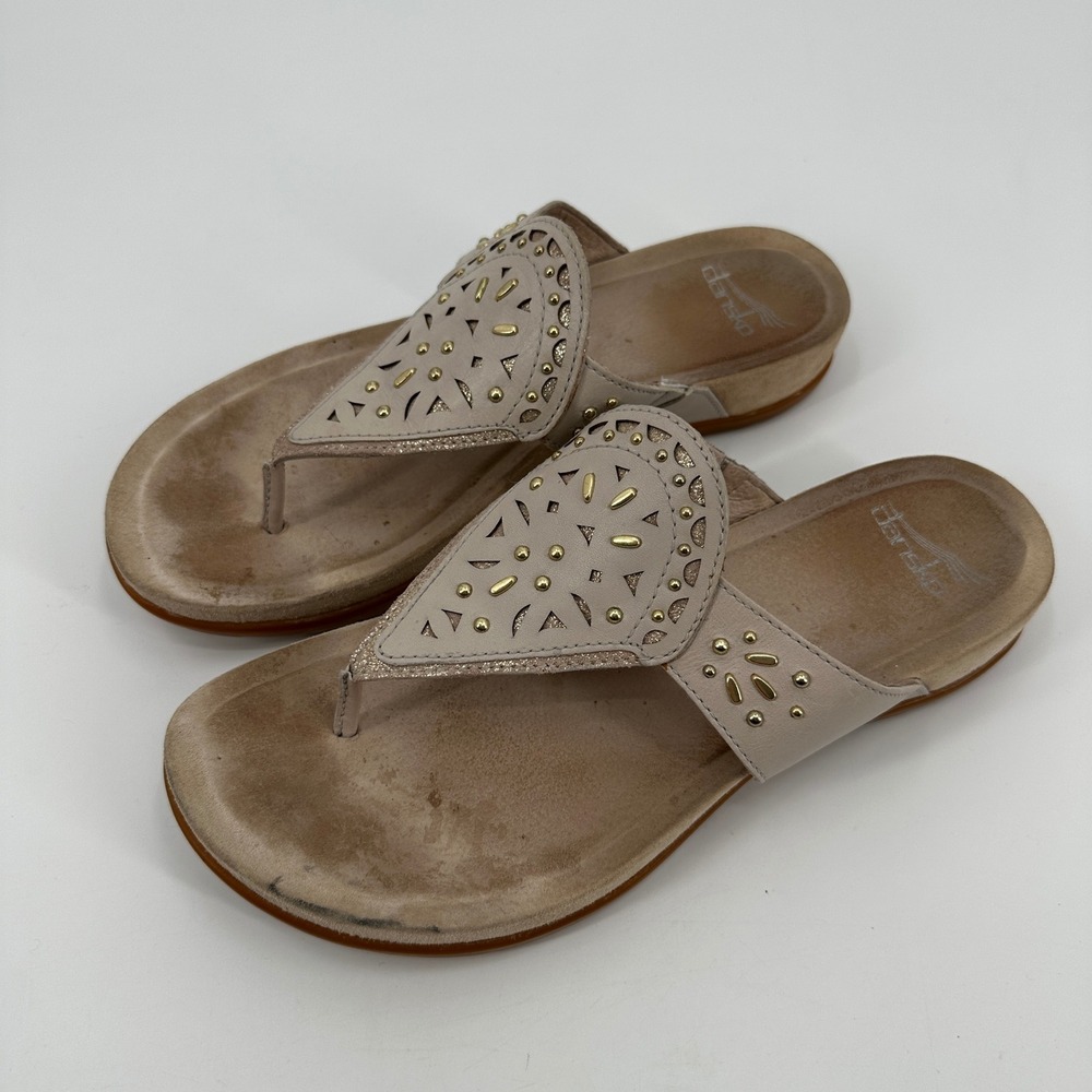 Dansko Benita Flip Flop 38 (8) Ivory‎ Leather Studded Laser Cut Thong Sandals